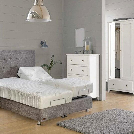 מיטה מתכווננת u-comfort